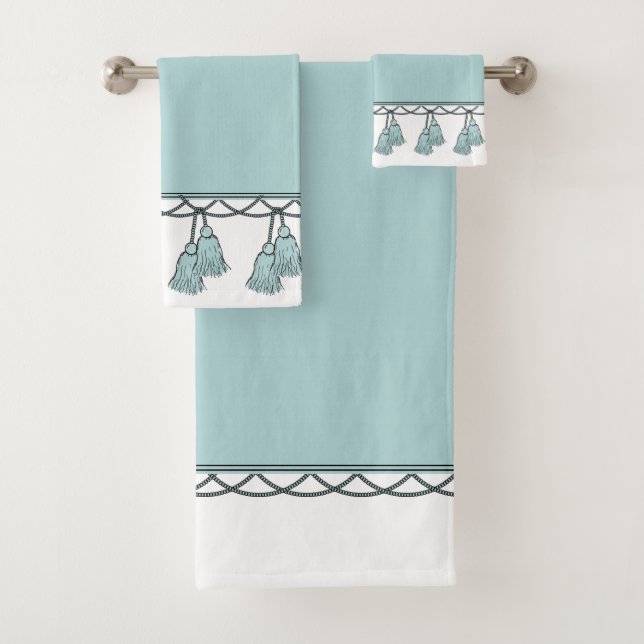 CHIC U. STYLISH_ ELEGANTE SEAFOAM QUASTEN BADHANDTUCH SET (Insitu)
