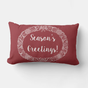 Chic Weihnachtskreath Design White on Deep Red Lendenkissen