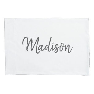 Chic White and Grey Pinsel Script Monogram Name Kissenbezug