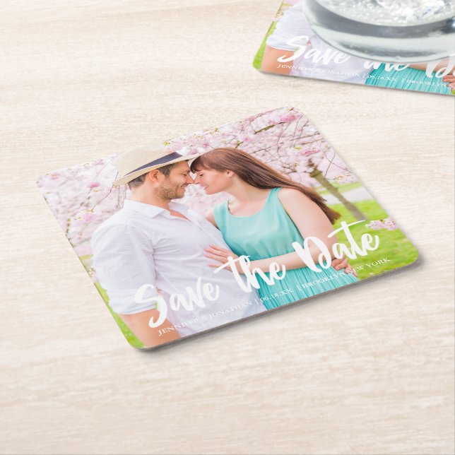 Chic White Script Verlobung Foto Magnetkarte Rechteckiger Pappuntersetzer (angewinkelt)