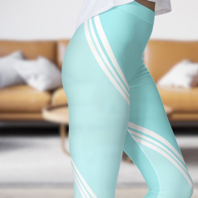 Chic White Snow unter Eggshell Blue Banded Print Leggings (Chic White Snow under Eggshell Blue Banded Print Leggings)