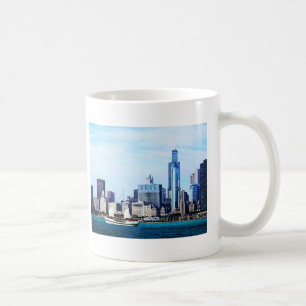 Chicago IL - Schooner gegen Chicago Skyline Kaffeetasse