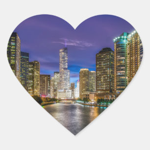 Chicago Illinois bei Nacht Herz-Aufkleber