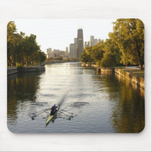 Chicago, Illinois, Ruderer im Lincoln Park Lagoon Mousepad