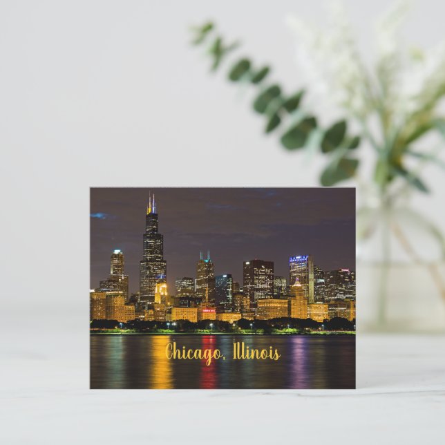 Chicago, Illinois Skyline bei Nacht Postkarte (Stehend Vorderseite)
