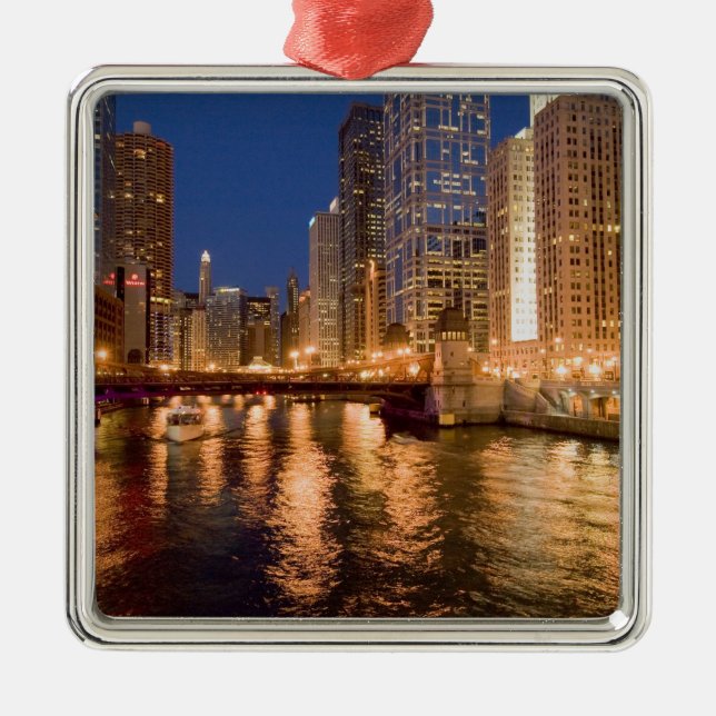 Chicago, Illinois, Skyline und Chicago River bei 2 Ornament Aus Metall (Vorne)