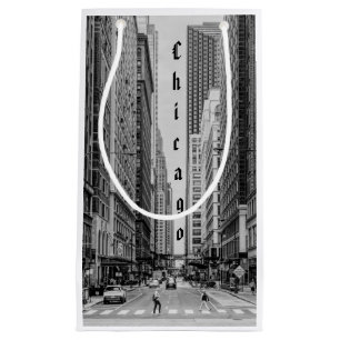 Chicago Madison Street Grayscale Gift Bag Kleine Geschenktüte