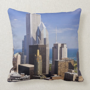 Chicago-Skyline, die in Richtung des Michigansees Kissen