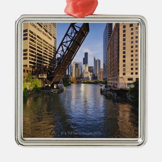 Chicago-Skyline von der Kinzie St.-Brücke Ornament Aus Metall (Vorne)