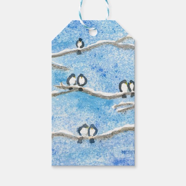 Chickadee an Baumzweigen im Winterschnee Geschenkanhänger (Vorderseite)