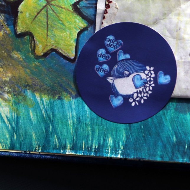 Chickadee de dee bird chicka dei Art Runder Aufkleber (Von Creator hochgeladen)