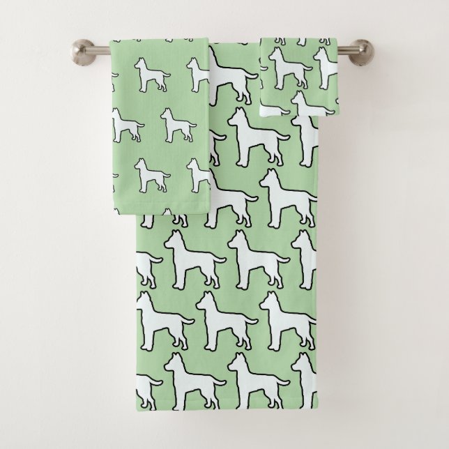 Chien blanc Mint Green  (En situation)
