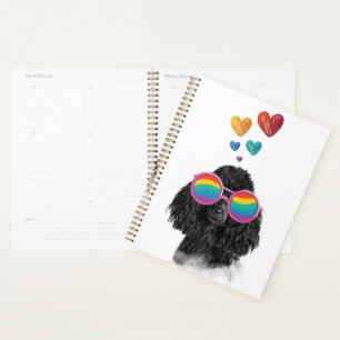 Chien Caniche avec coeurs Saint-Valentin