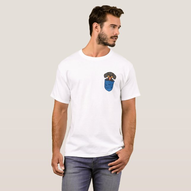 Chien Dachshund Dans Le T-Shirt De Poche (Devant entier)