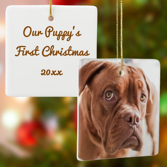 Chien First Christmas Photo Ornement en céramique (Celebrate your pup's first Christmas with this First Christmas ornament. )