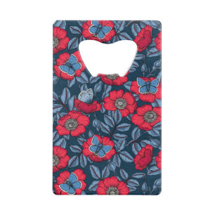 Chien rose et papillons en bleu et rouge