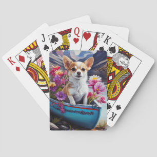 Chihuahua auf einem Paddel: Ein landschaftliches A Spielkarten