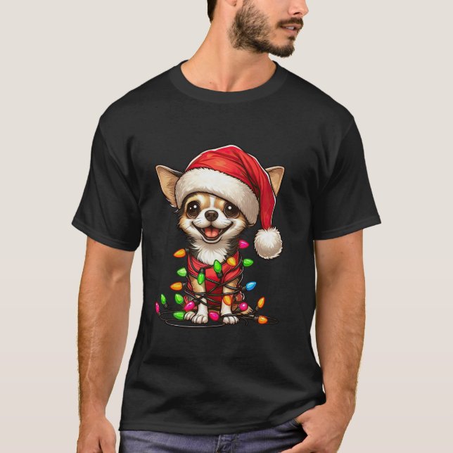 Chihuahua Dog Christmas Lights Weihnachtsmannmütze T-Shirt (Vorderseite)