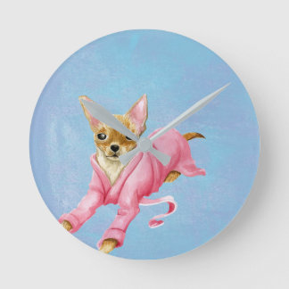 Chihuahua en peignoir horloge murale de chien