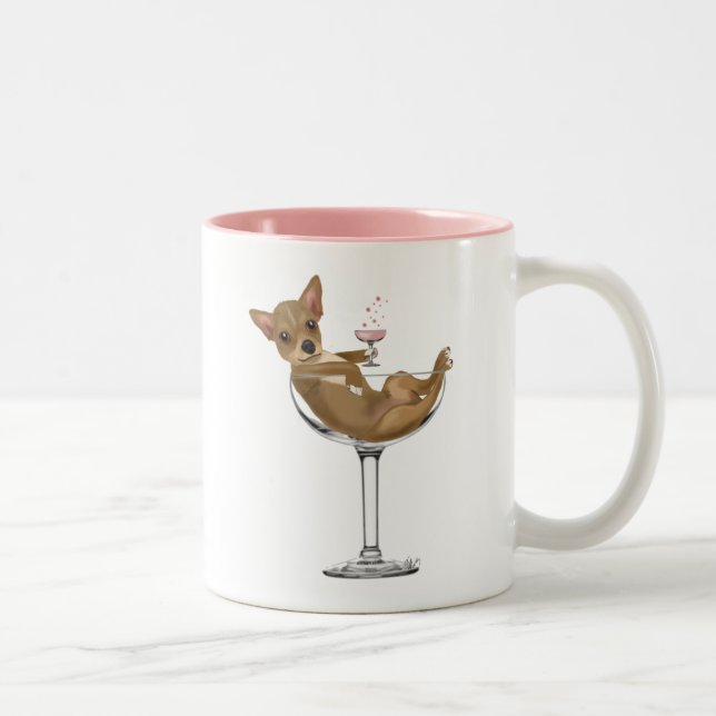Chihuahua in Cocktailglas Zweifarbige Tasse (Rechts)