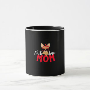 Chihuahua-Mama mit Sonnenbrille und Bandana Tasse