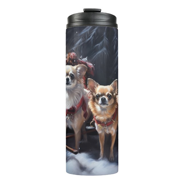 Chihuahua Snowy Sleigh Weihnachtsdekor Thermosbecher (Vorderseite)