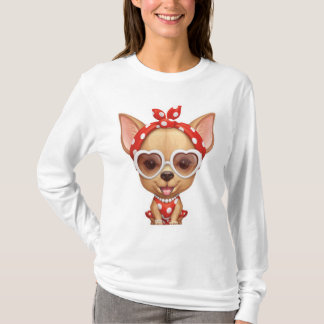 Chihuahua unter dem Mantel einer Retro Schönheit T-Shirt