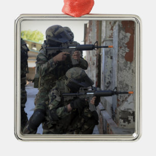 Chilenische Marinesoldaten Ornament Aus Metall