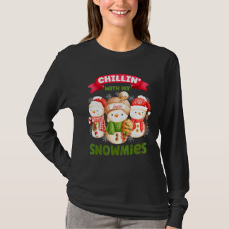 Chillen mit meinen Schneefreunden drei Schneemann  T-Shirt