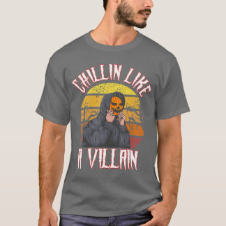 Chillin Like a Villain Vintage Distressed Horror M T-Shirt