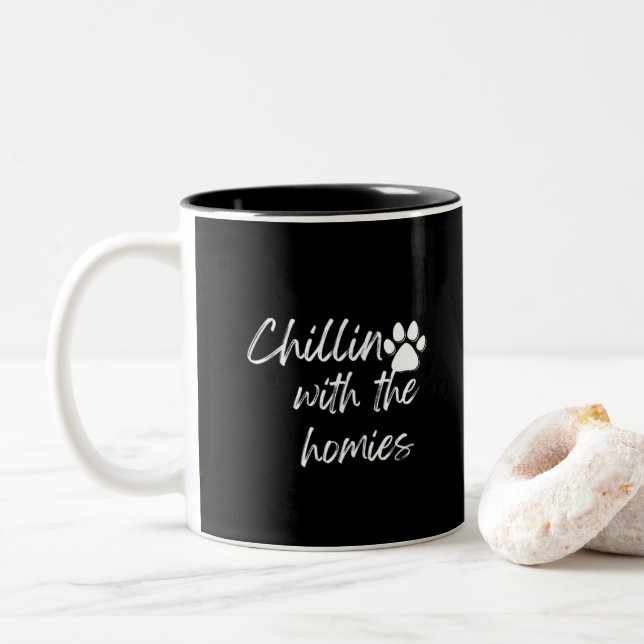 Chillin mit der Heimat Zweifarbige Tasse (Mit Donut)