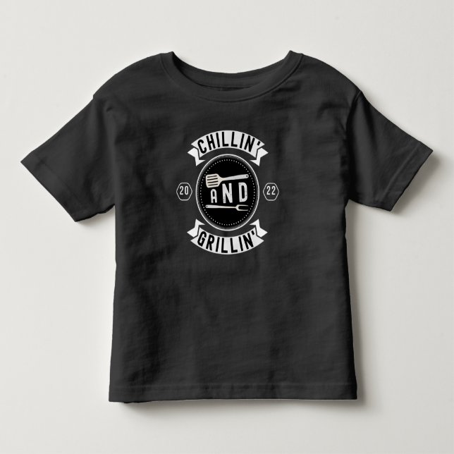 Chillin und Grillin Funny Outdoorsommer GRILLEN Kleinkind T-shirt (Vorderseite)