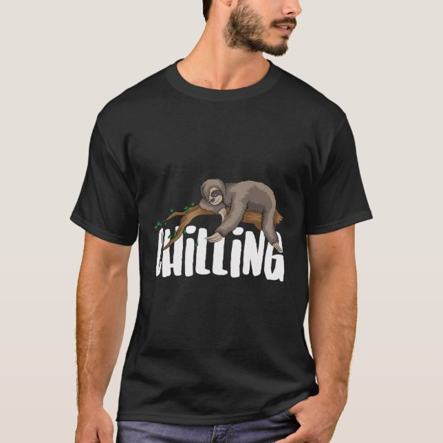 Chilling Sloth Cool Sleeping Lazy Sloth Fans Funny T-Shirt (Vorderseite)