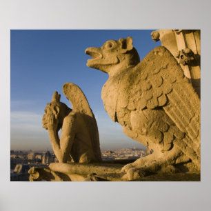 Chimera an der Fassade der Kathedrale von Notre Da Poster