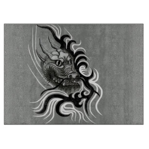 China Dragon im Tattoostil Schneidebrett