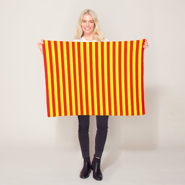 china kyrgyzstan spain flag stripes red yellow pat fleecedecke (Beispiel)