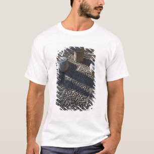 CHINA, Provinz Yunnan, Lijiang. Altstadt, Stein T-Shirt