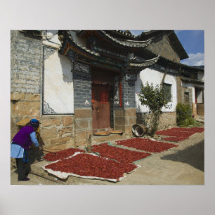CHINA, Provinz Yunnan, Tianshengying. Trocknen Poster
