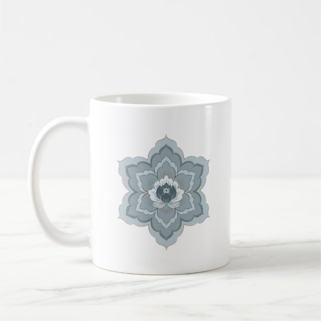 Chinesische Baoxiang-Blume in Misty Blue & Ink Jad Kaffeetasse (Links)
