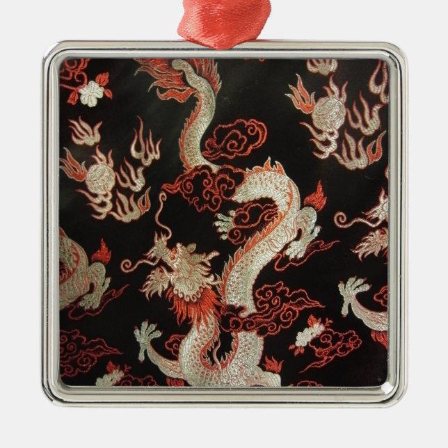 Chinesischer Drache Ornament Aus Metall (Vorne)