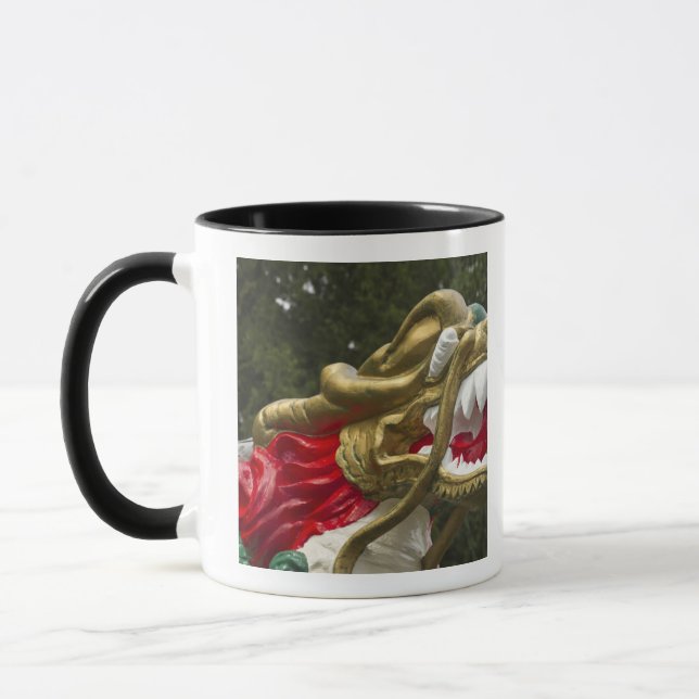 Chinesischer Drachenboot-Bug, Stanley Park Tasse (Links)
