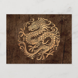 Chinesischer Drachenkreis mit Holzkorn-Effekt Postkarte