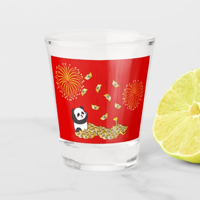 Chinesisches Neujahr der Schlange 2025 Panda Schnapsglas (Vorderseite)