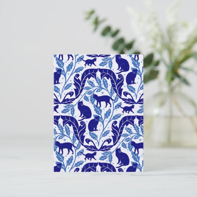 Chinoiserie Blue Black Cat-Whimsical Postkarte (Stehend Vorderseite)