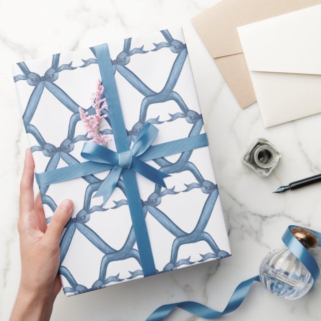 Chinoiserie Blue Bows Geschenkpapier (Schenken)