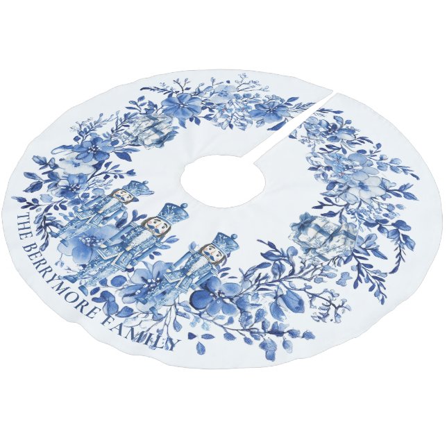 Chinoiserie Blue White Floral Nutcracker Soldiers Polyester Weihnachtsbaumdecke (Schrägansicht)