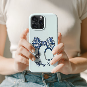 Chinoiserie Coquette Stethoskop Krankenschwester A iPhone 15 Pro Max Hülle