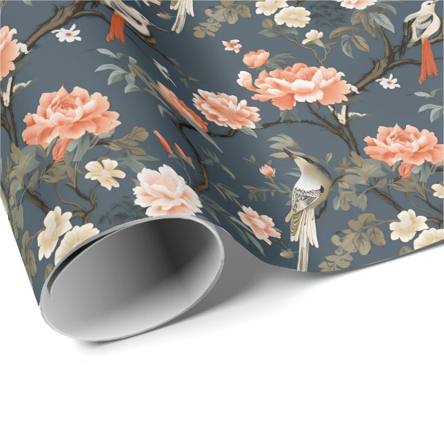 Chinoiserie über Denim Blue Geschenkpapier (Rolleneckpunkt)