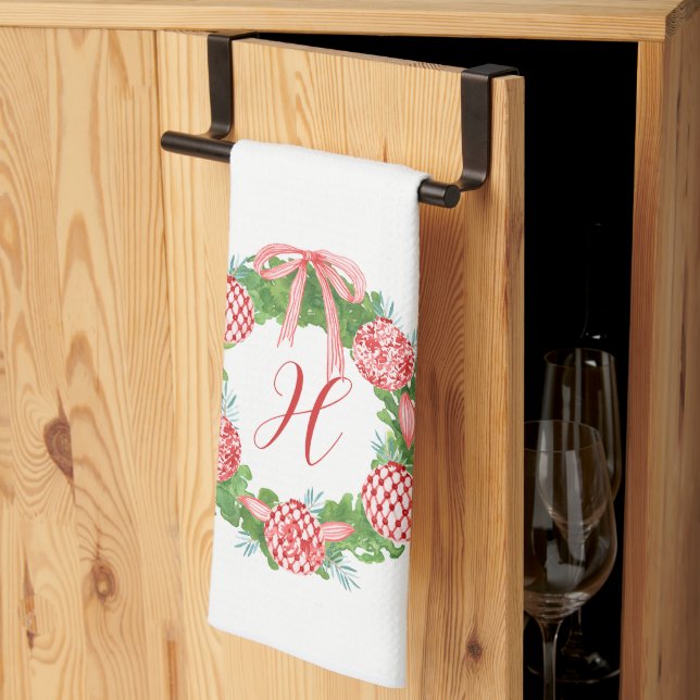 Chinoiserie Wreath Christmas Monogram Geschirrtuch (Drittel gefaltet)