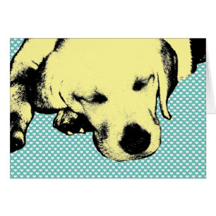 Chiot jaune de laboratoire